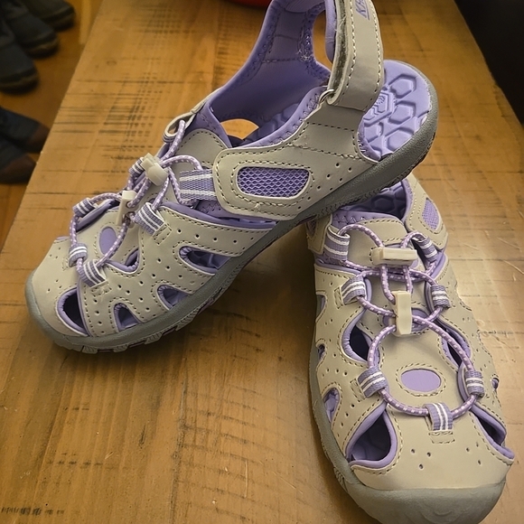 Khombu Youth 3 Sandals Graym and Lavender - Picture 2 of 7